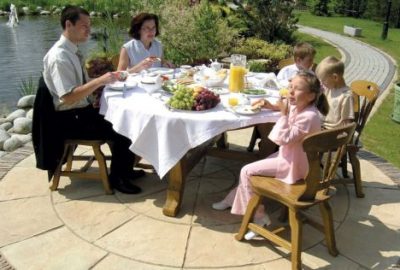 Sprzątamy i czyścimy nawierzchnie wokół domu